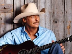 Here in the Real World - Alan Jackson (1990)