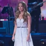 Carrie Underwood emociona fãs com performance histórica de "How Great Thou Art"